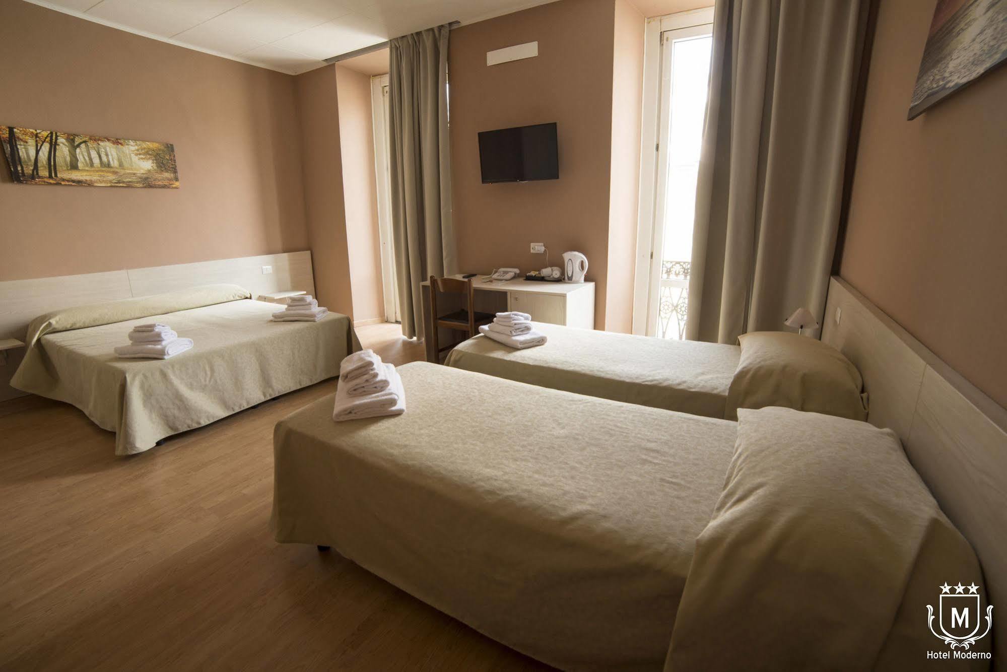 Hotel Moderno Lecco Exteriér fotografie